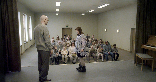 foto5_una_paloma_se_posó_en_una_rama_a_reflexionar_sobre_la_existencia